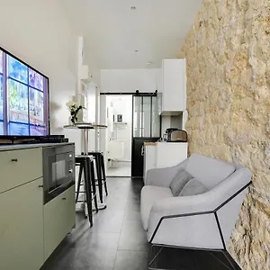  Apartment Authentic - 2p - Canal Saint-martin